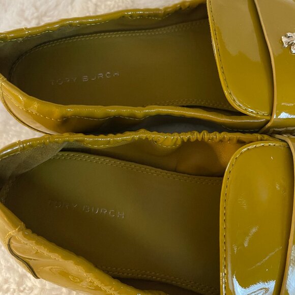 Tory Burch Ballet Loafer Mustard Patent Leather Size: 8 - Picture 9 of 16